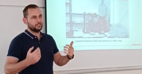 Career Days – setkání studentů s firmou DEK