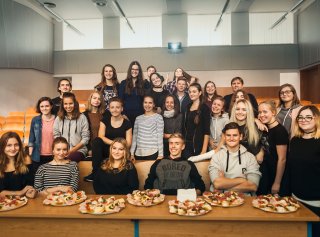 Plzeňští středoškoláci si vyzkoušeli reportérskou práci