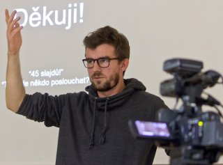 Oceněný Janek Rubeš besedoval se studenty o své práci pro Stream.cz