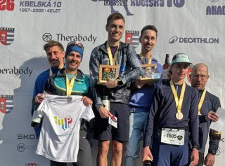 Kbelská 10 v barvách Metropolitní univerzity Praha